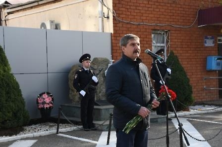 0811 митинг памяти
