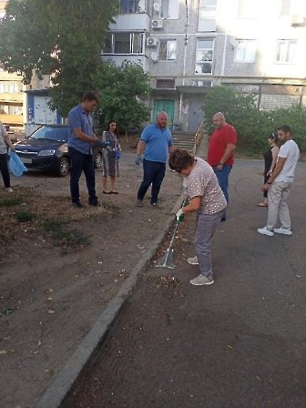 310822 субботник на Интернациональной