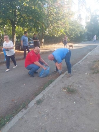 310822 субботник на Интернациональной